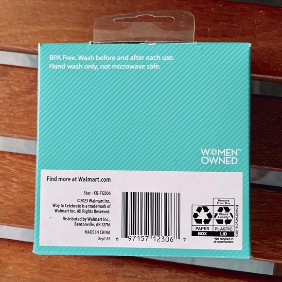 Set of 5 Star-Shaped Cookie Cutters - Multi-Color, Nested Design, New - Picture 3 of 3